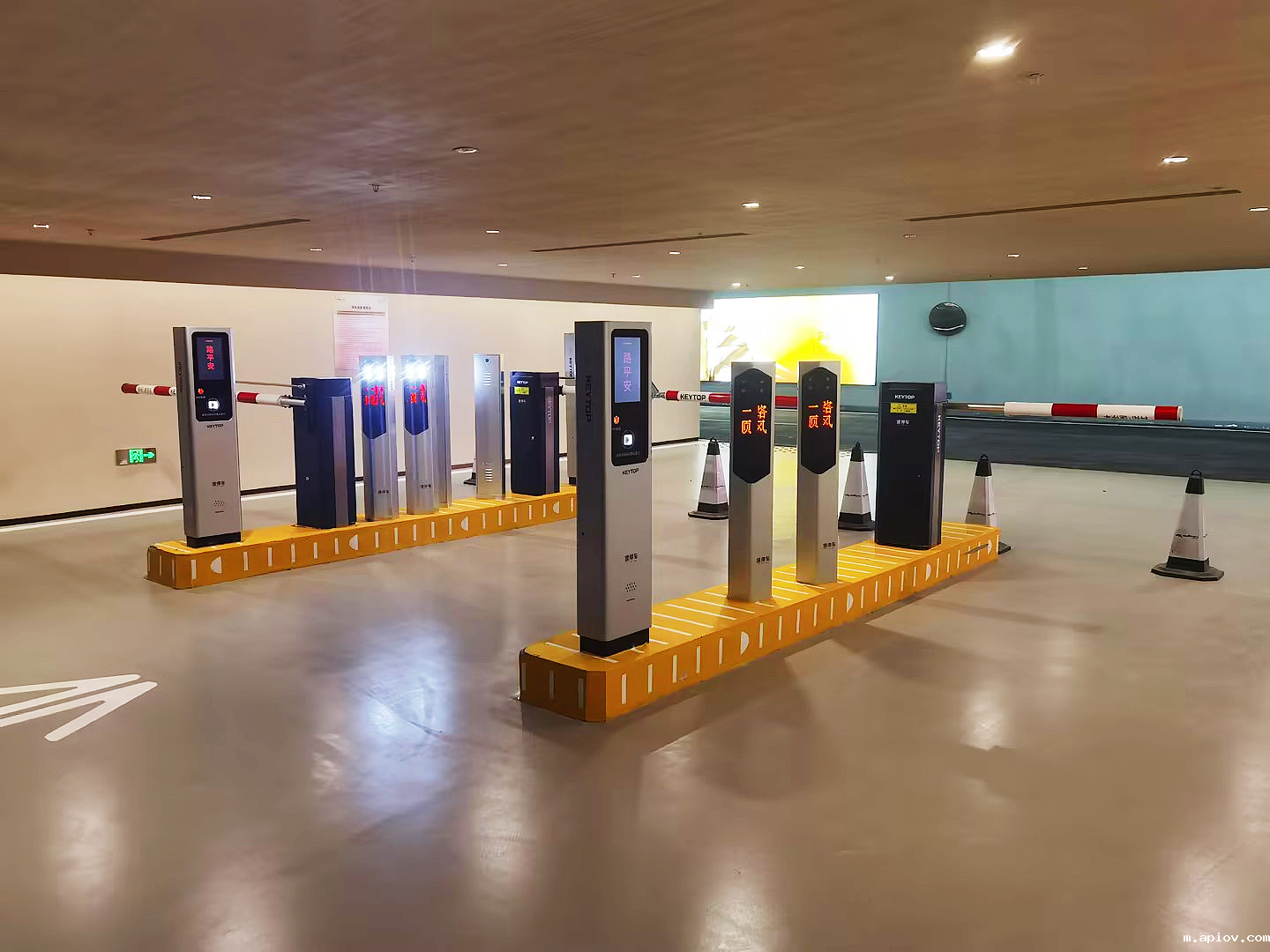 图片2.png 图片2.png